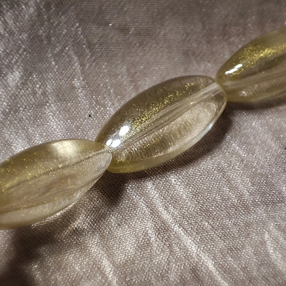 Huge Faceted Cherry Red Transparent Gold Micro Glitter Beaded Vintage Necklace - Picture 9 of 11